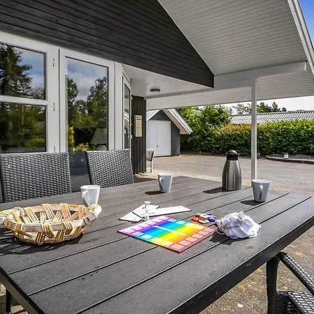C11002-hemmet-kosigvaenget-98 Tatil Evi Hemmet