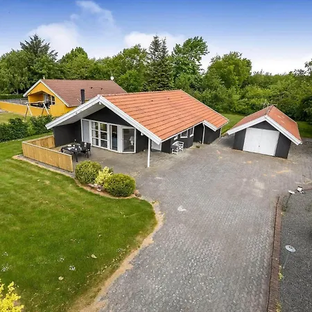 C11002-hemmet-kosigvaenget-98 Tatil Evi
